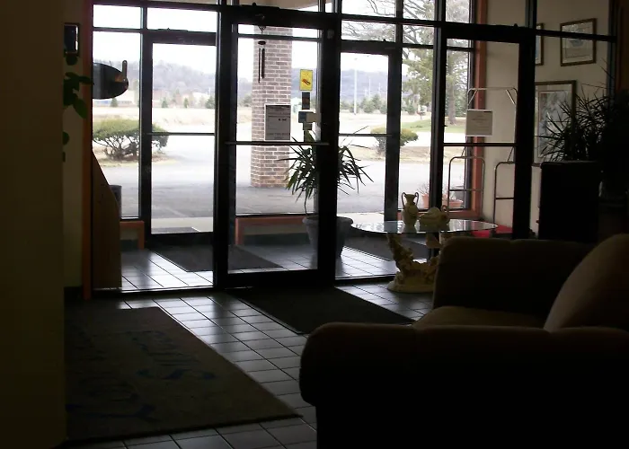 Lodi Valley Suites