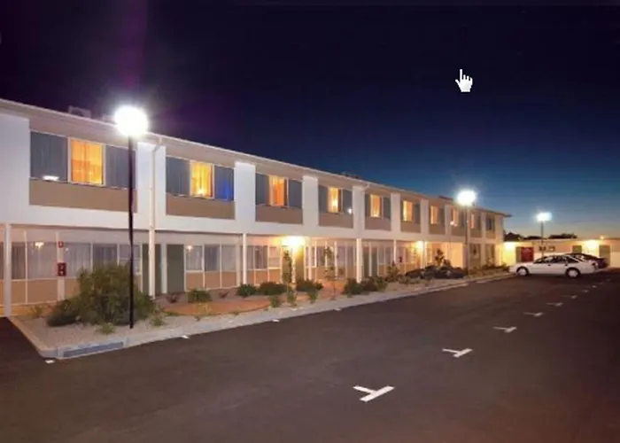 Edgewater Hotel