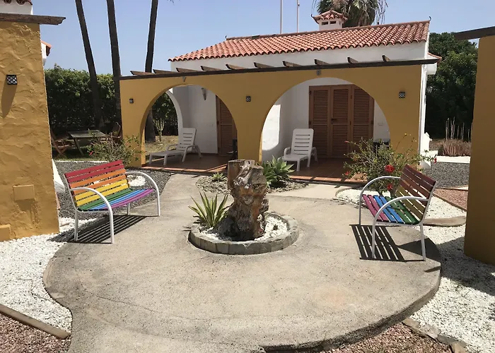 Rainbow Golf Bungalows, Gay Men-Only Resort