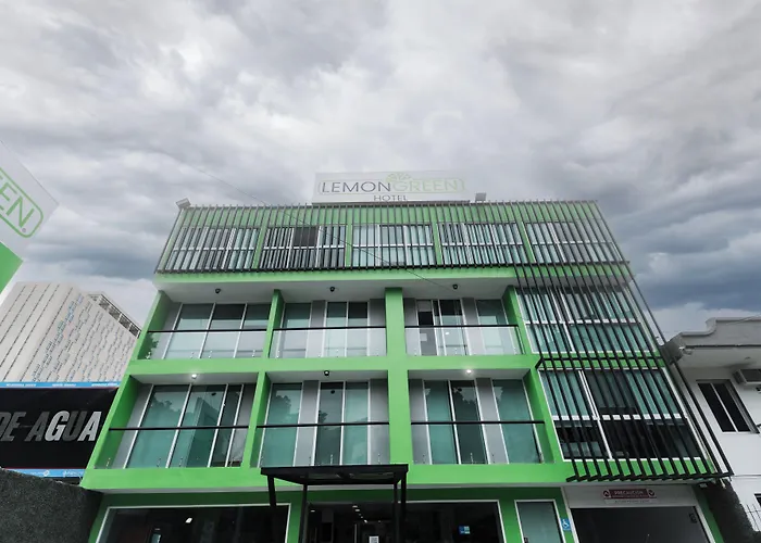 HOTEL LEMON GREEN -Zona Expo Frente al Centro de Convenciones