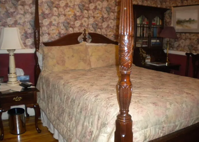 Fleetwood House Bed And Breakfast