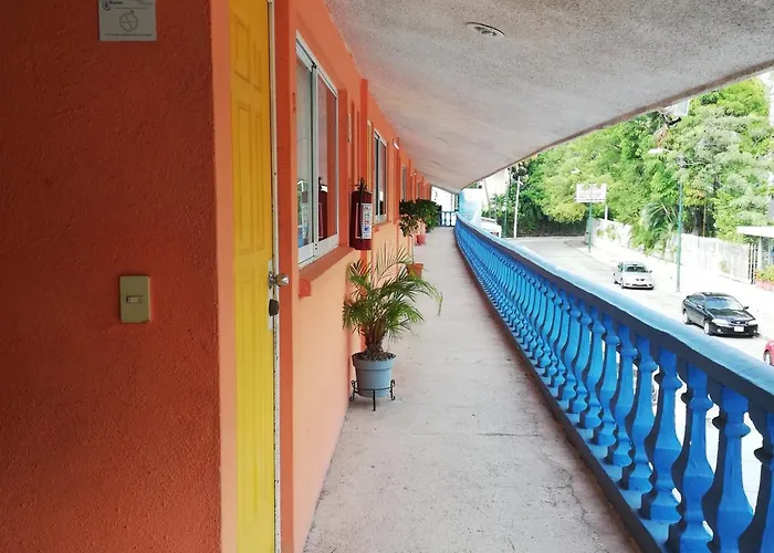 Hotel Canaima Suites