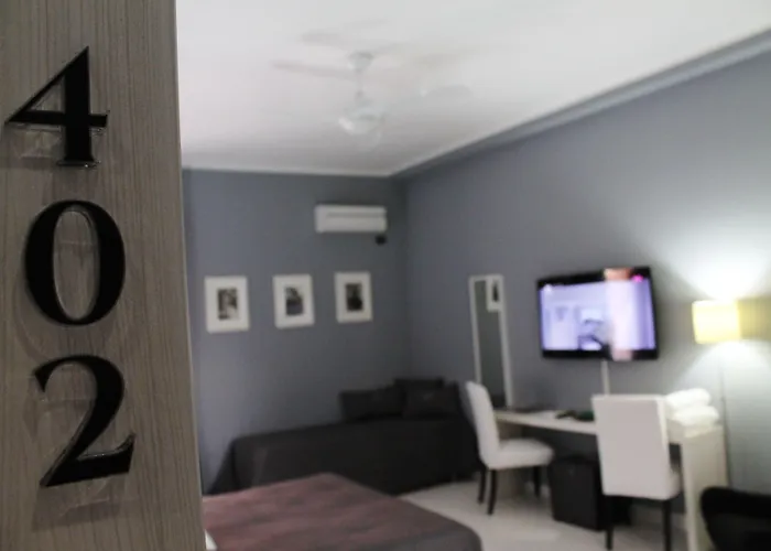 Gardenia Luxury Room