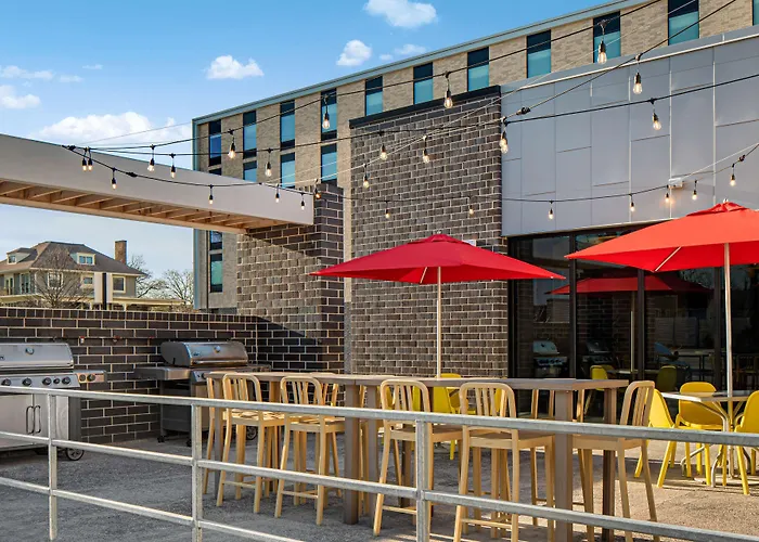 Home2 Suites By Hilton Des Moines At Drake University