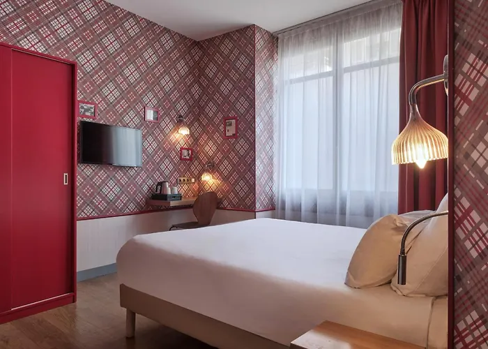 Hotel Boris V. By Happyculture Levallois-Perret