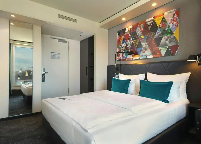 Motel One Frankfurt-Römer