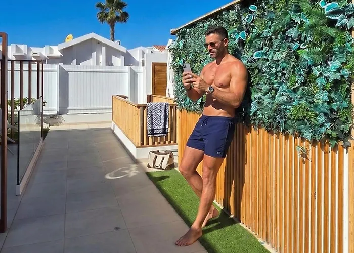 Mar Bianco - Gay Men Only