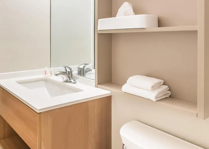 Microtel Inn & Suites By Wyndham Beaver Falls