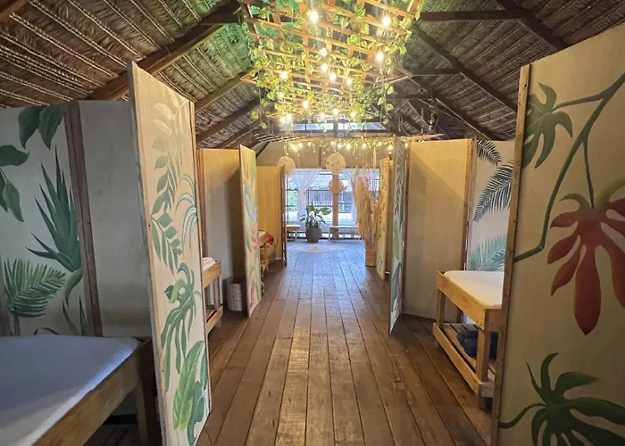 Hotel Amazon By On Vacation
