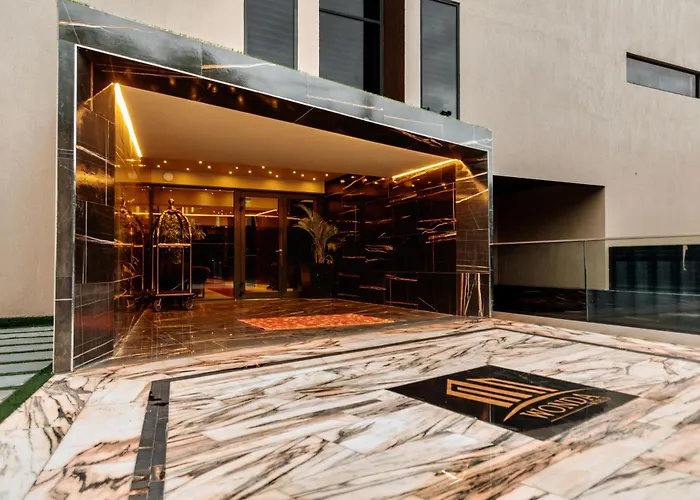 Bel Air Crest Hotel & Suites