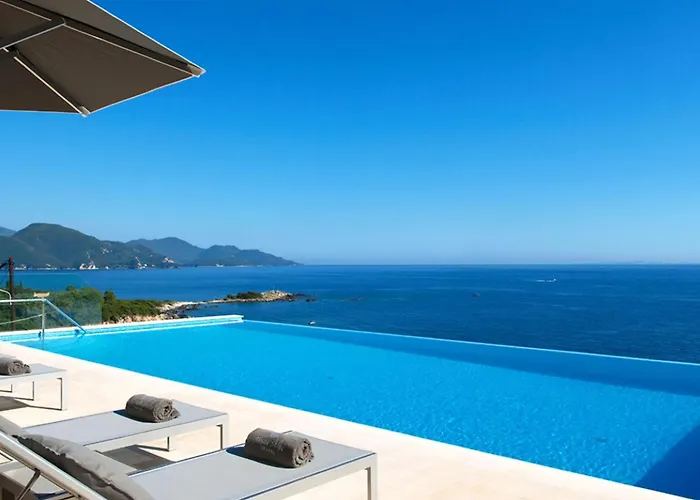 White Orchid - Luxury Suites