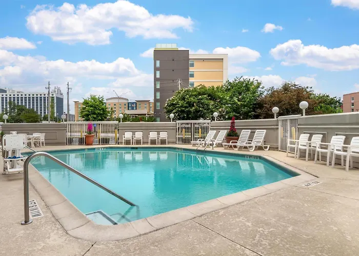 Hampton Inn & Suites-Atlanta Airport North-I-85