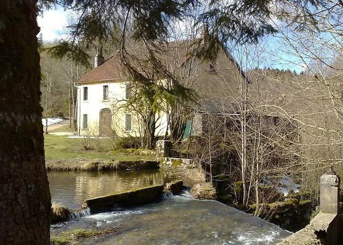 Au Moulin des Fées - Maison d'hôtes Cascades du Hérisson Bonlieu