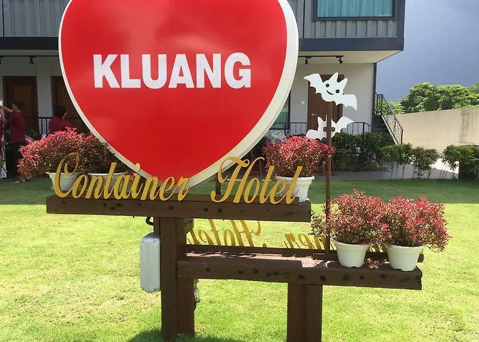 Kluang Container Swimming Pool Hotel
