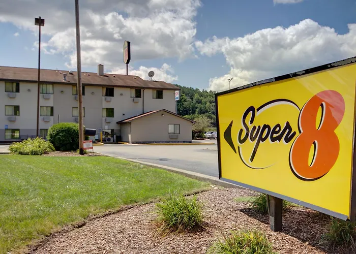 Super 8 By Wyndham Zanesville