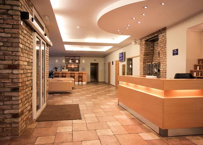 Toss Hotel