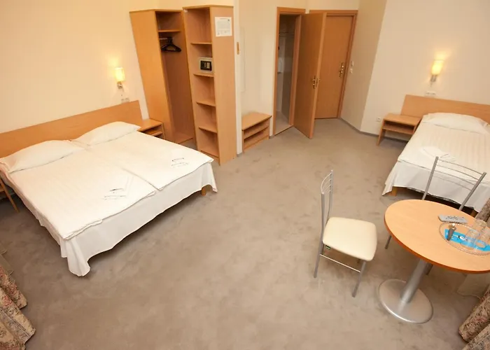 Toss Hotel