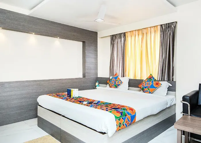 Fabhotel Shivangan Kolkata Airport - Fully Vaccinated Staff
