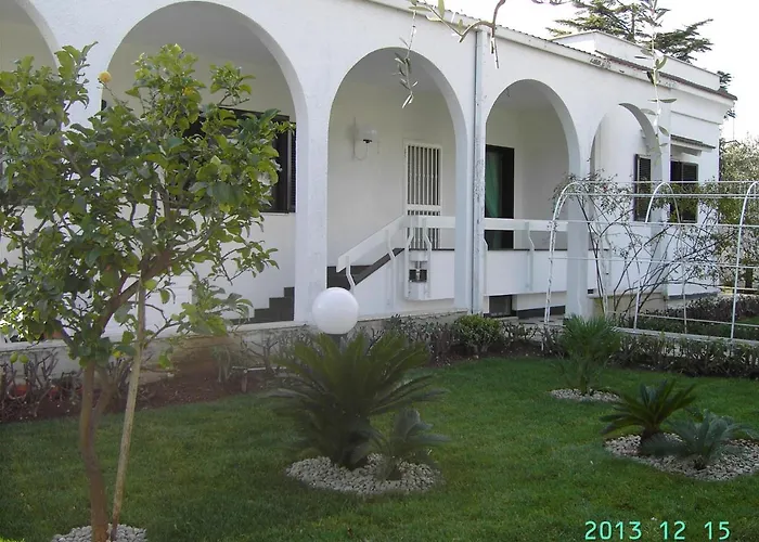 Villa Nicolaus Bari